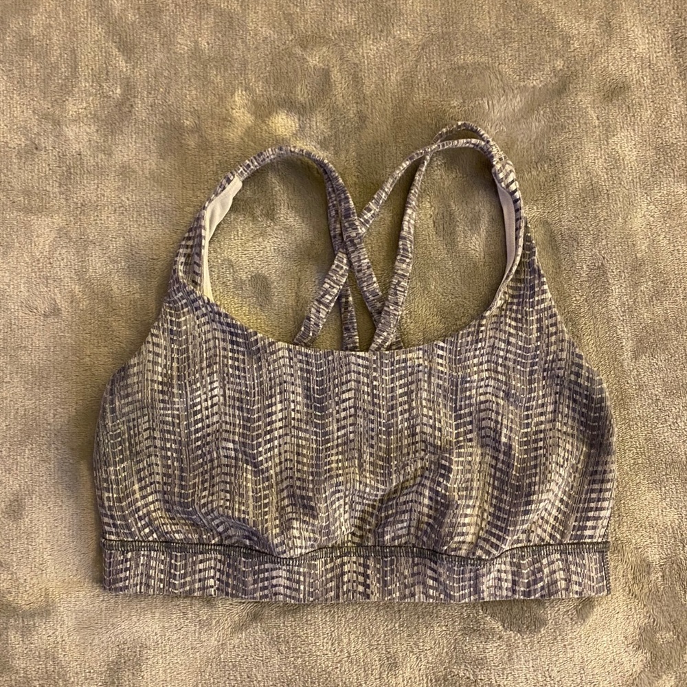 Lululemon sports bra
